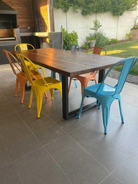 Mesa Comedor Fierro Cuadrada con 2 Bancas