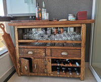 Bar de Madera Reutilizada con Cava y Copero | Mueble Bar Premium Nowü