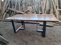 Alhue Table