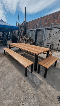 Mesa Comedor Roble fierro Clásica Con 2 Bancas