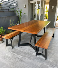 Mesa Comedor Roble Bardot con Bancas