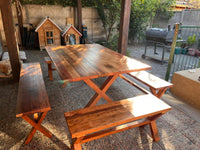 Mesa Comedor Roble Rojo X con 4 Bancas