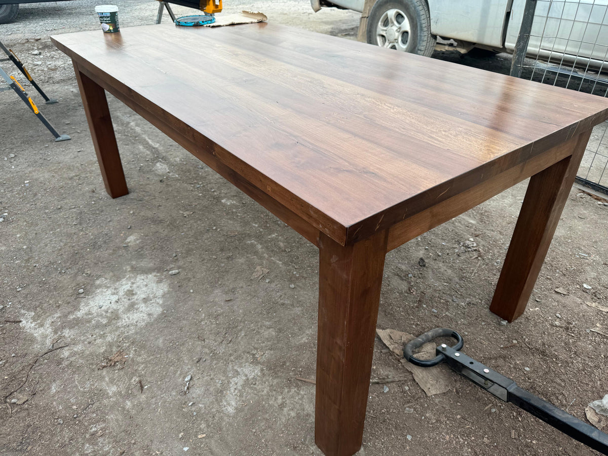 Classic Oak Table
