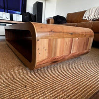 mesa de centro madera maciza roble reciclado diseño curvo contemporáneo orgánico chile