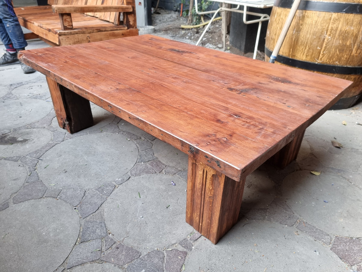 Mesa de Centro Roble Rojo