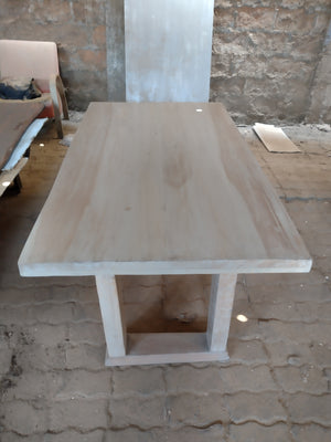 A Red Oak Table